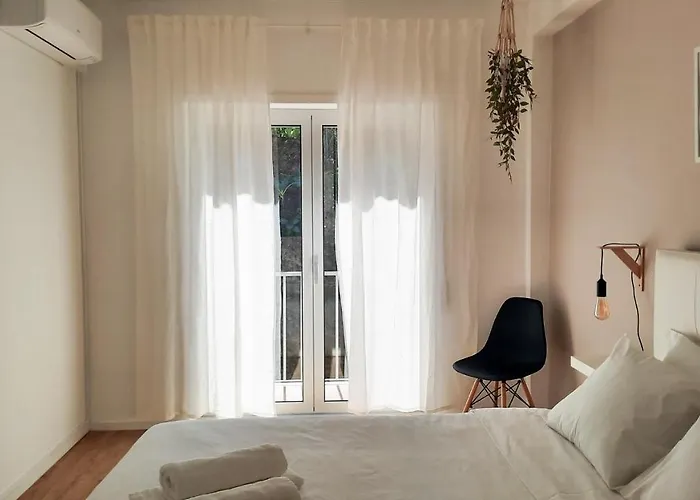 Lägenhet Lovely 2-bedroom - Near Center! *